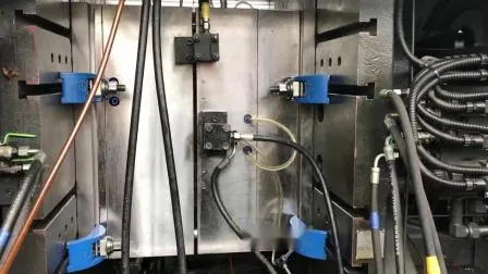 Plastic Injection Mop Bucket Mold in Blue and White Color 